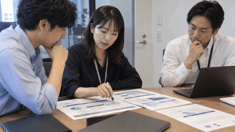 AIサービスをSaaSで利用するかAPIで利用するか